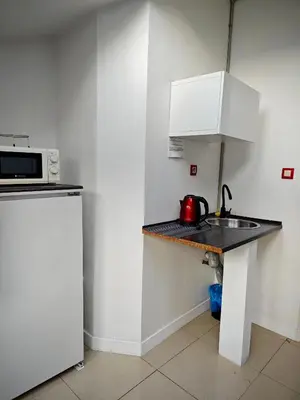Kuchnia lub aneks kuchenny w obiekcie Apartamenty Hoża Attic Studio