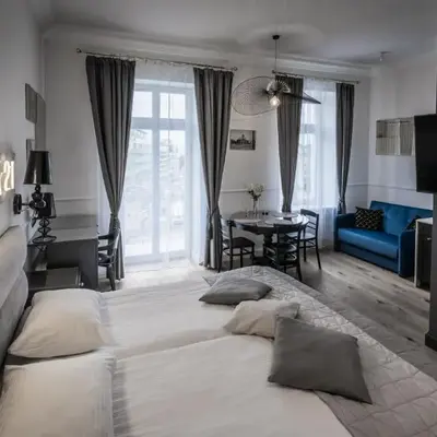 Boutique Studio