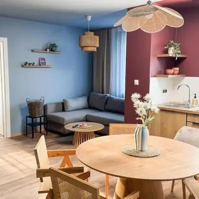 Blue Apartment with balcony - self check-in