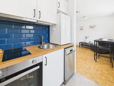Kuchnia lub aneks kuchenny w obiekcie Comfortable Studio Close to Metro Station by Noclegi Renters