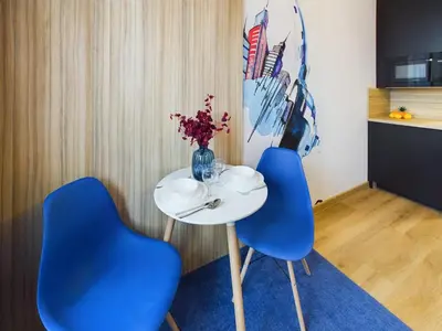 Część wypoczynkowa w obiekcie Modern Air-conditioned Studio by Noclegi Renters