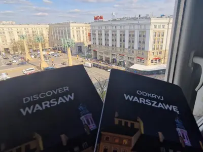 Widok na miasto Warszawa z tego apartamentu