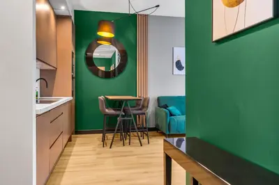 Część wypoczynkowa w obiekcie Varsovia Comfort 340 by BookingHost