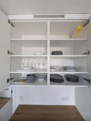 Kuchnia lub aneks kuchenny w obiekcie Przystanek Międzylesie Dwupokojowy Apartament z osobną Kuchnią Garażem Self Check-in Blisko CZD
