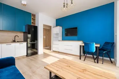 Kuchnia lub aneks kuchenny w obiekcie JetSet Airport Apartment