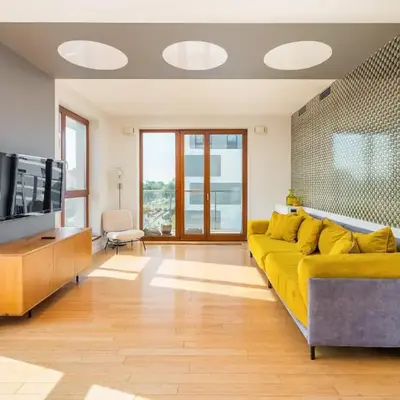 Central Park Serenity Apartment by BookingHost
