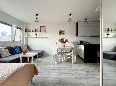 Część wypoczynkowa w obiekcie Cosy Stay Solidarności Avenue Apartment
