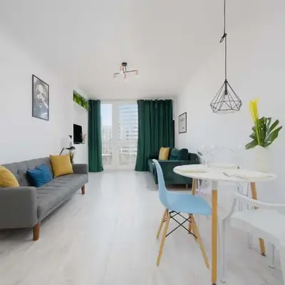 Modern Apartment Grzybowska near Hala Mirowska by Noclegi Renters