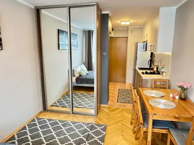 Kuchnia lub aneks kuchenny w obiekcie Warsaw City CENTER Apartment
