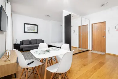 Część wypoczynkowa w obiekcie RentPlanet - Apartamenty Chmielna