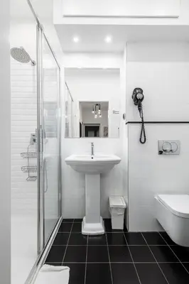 Łazienka w obiekcie RentPlanet - Apartamenty Chmielna
