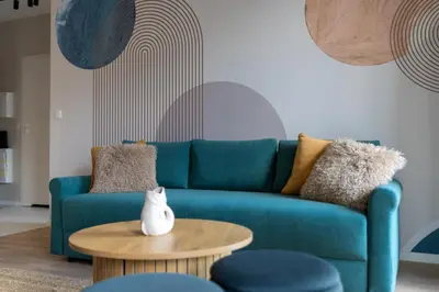 Część wypoczynkowa w obiekcie National Stadium Deluxe Apartment by BookingHost