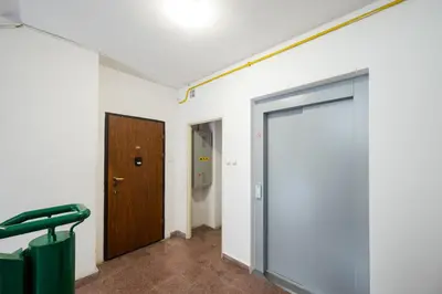 Plan piętra w obiekcie Ząbkowska 2-Bedroom Apartment by BookingHost