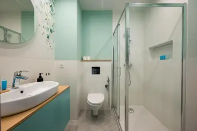 Łazienka w obiekcie Ząbkowska 2-Bedroom Apartment by BookingHost