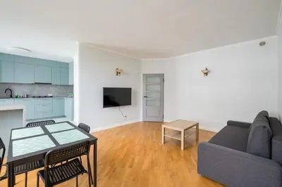 Kuchnia lub aneks kuchenny w obiekcie Ząbkowska 2-Bedroom Apartment by BookingHost