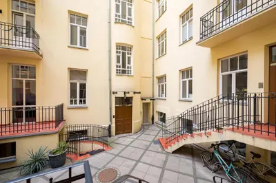 Balkon lub taras w obiekcie Praga Residence Apartment by BookingHost