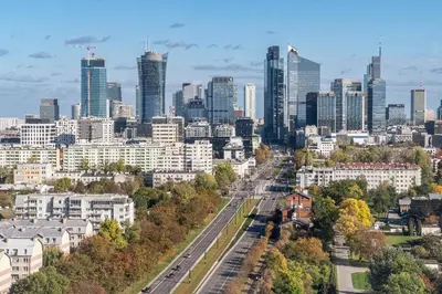 Widok na miasto Warszawa z tego apartamentu