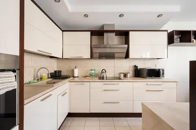 Kuchnia lub aneks kuchenny w obiekcie Metro Wilanowska Cosy Apartment by BookingHost