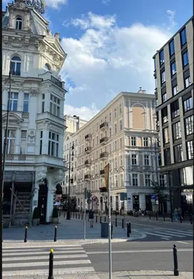Widok na miasto Warszawa z tego apartamentu