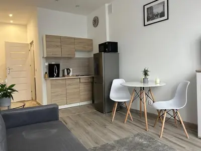Kuchnia lub aneks kuchenny w obiekcie Mokotów Residence Szpilman`s Apartament