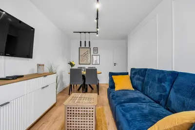 Część wypoczynkowa w obiekcie Saska Kępa Apt - 54m2, Two Bedrooms - by Rentujemy