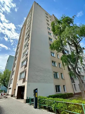 Budynek, w którym mieści się apartament
