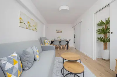 Część wypoczynkowa w obiekcie Bright Apartments Close to City Centre by Noclegi Renters