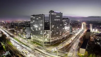 Widok na miasto Warszawa z tego apartamentu