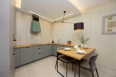 Kuchnia lub aneks kuchenny w obiekcie Kasprzaka Elegant Apartment in Wola with Parking by Noclegi Renters