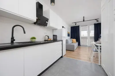 Kuchnia lub aneks kuchenny w obiekcie City Center Affordable & Cozy Studio Apartments by Noclegi Renters