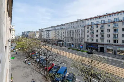 Budynek, w którym mieści się apartament