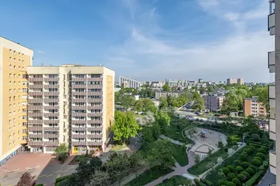 Widok na miasto Warszawa z tego apartamentu