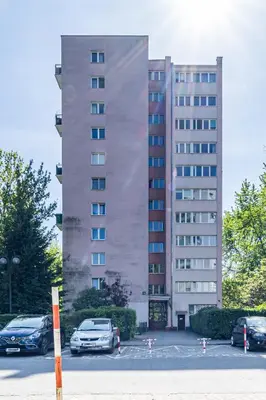 Budynek, w którym mieści się apartament