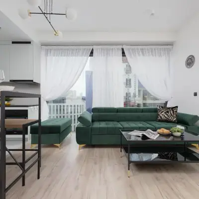 Towarowa Towers Apartments with Parking & AC by Renters Prestige