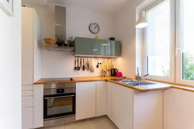 Kuchnia lub aneks kuchenny w obiekcie Warsaw Concierge Paryska