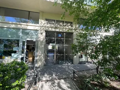 Budynek, w którym mieści się apartament