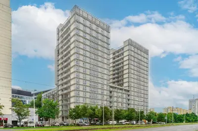Budynek, w którym mieści się apartament