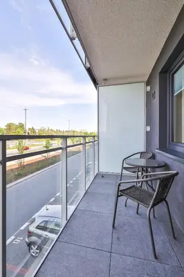 Balkon lub taras w obiekcie PIleckiego 59 Studio z Balkonem Bezpłatny Parking By Perfect Apart