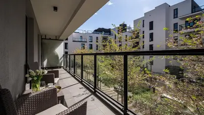 Balkon lub taras w obiekcie Aleja Rzeczypospolitej, Sun & Snow