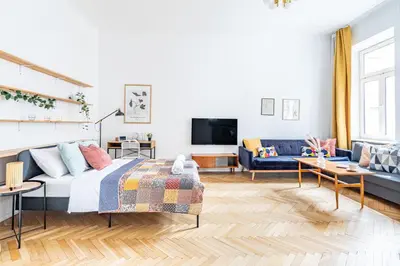 Telewizja i/lub zestaw kina domowego w obiekcie Targowa Apt 30 SuperApart - Komfortowe mieszkanie