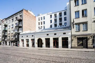 Budynek, w którym mieści się apartament