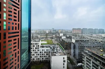 Widok na miasto Warszawa z tego apartamentu