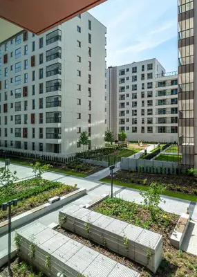 Budynek, w którym mieści się apartament