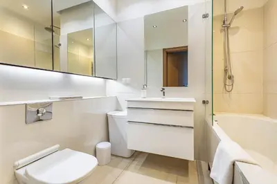 Łazienka w obiekcie Apartament Leszczyńska, Powiśle