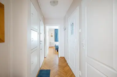 Plan piętra w obiekcie Wola Anielewicza Cosy Apartment by BookingHost