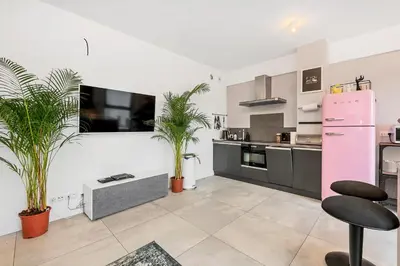 Kuchnia lub aneks kuchenny w obiekcie Lumina comfortable apartment with balcony