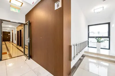 Plan piętra w obiekcie Lumina comfortable apartment with balcony