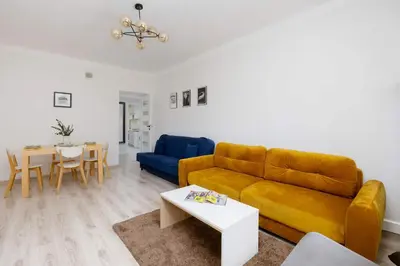 Część wypoczynkowa w obiekcie Modern & Bright Apartment Promenada Park Mokotów Warsaw by Noclegi Renters