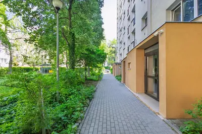Ogród w obiekcie City Center Sliska 60