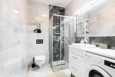 Łazienka w obiekcie Business Suites Arkadia by VAYA STAYS